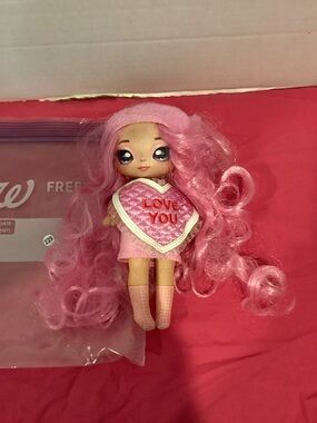 229-Na!Na!Na! Surprise Sweetest Hearts Doll Gisele Goodheart 7.5 Inches Tall